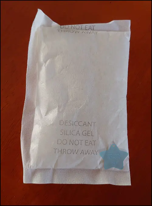 Are Silica Gel Packets Toxic To Dogs Paw Print